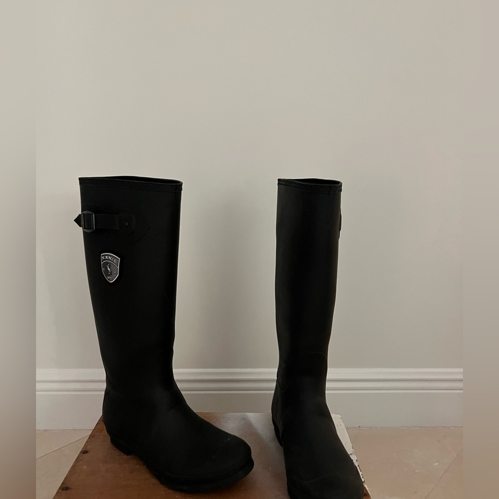 Kamik Rubber Rain Boots Knee-High